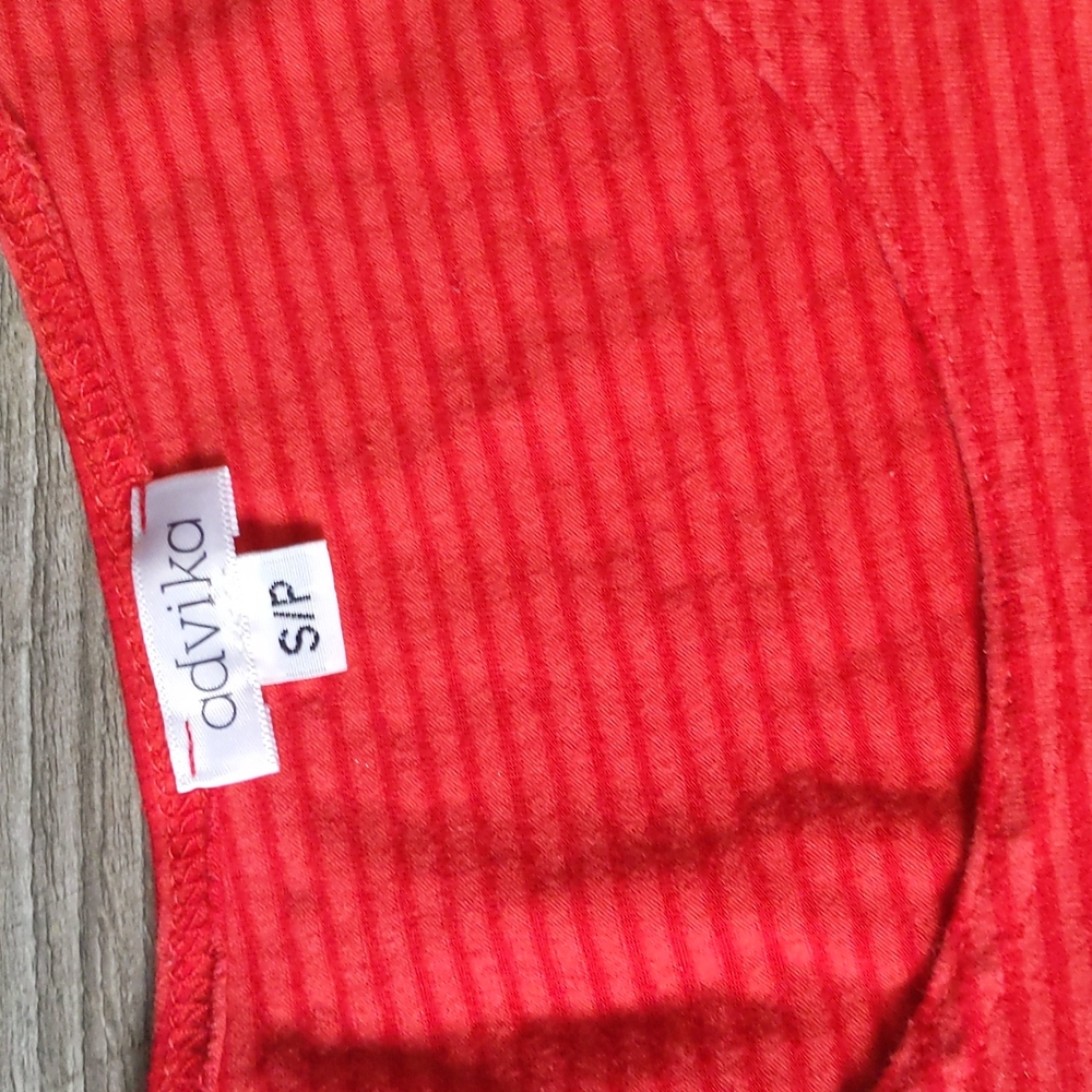 Advika Red Striped Trapeze Tunic Small - Picture 6 of 7